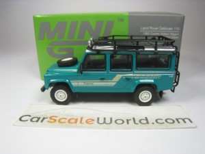 LAND ROVER DEFENDER 110 COUNTRY 1985 1/64 MINI GT (TRIDENT GREEN)