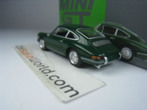 PORSCHE 911 1964 1/64 MINI GT (GREEN)