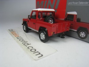 LAND ROVER 90 PICK UP 1/64 MINI GT (MASAI RED)