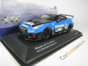 LB WORKS NISSAN GT-R R35 CALSONIC 1/43 SOLIDO (BLUE/BLACK)