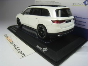 MERCEDES BENZ GLS 2019 WITH AMG WHEELS 1/43 SOLIDO (WHITE)